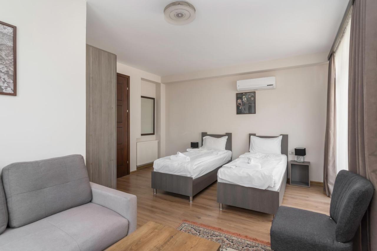 Hotel "Elesa Wera" 第比利斯 外观 照片